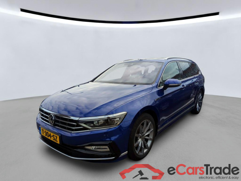 VOLKSWAGEN Passat Variant 110 kW #1