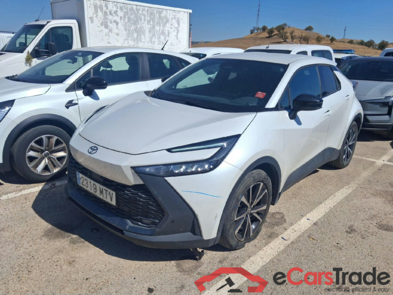 TOYOTA C-HR / 2023 / 5P / todoterreno 2.0 200H Advance #1