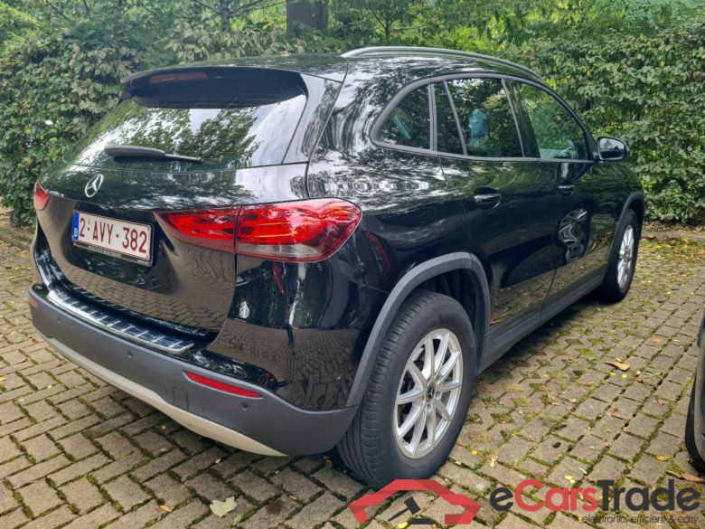 MERCEDES-BENZ GLA - Klasse 1.3 GLA 180 DCT BUSINESS SOLUTION #4