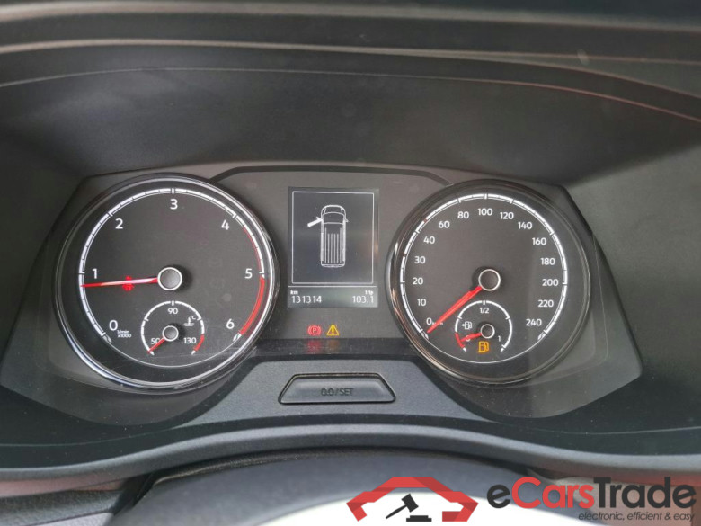 VOLKSWAGEN Transporter / 2019 / 4P / Fourgon tôlé 2.0 TDi 110 L1H2 Business Line #6