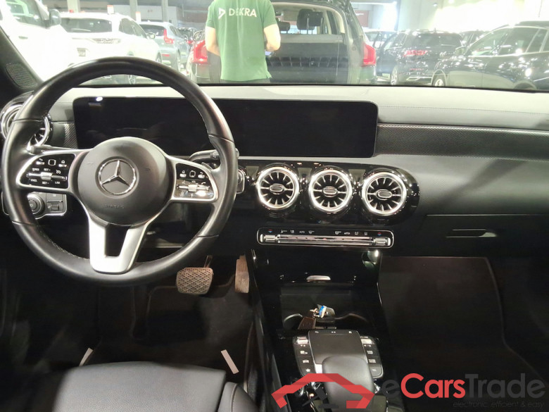MERCEDES-BENZ CLA 1.3 CLA 250 E BUSINESS SOLUTION DCT #6