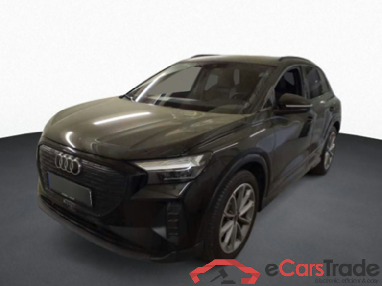 Q4 e-tron 40 e-tron #1