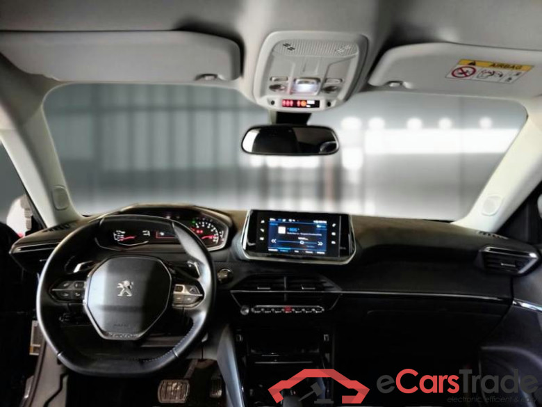 PEUGEOT 2008 / 2019 / 5P / CROSSOVER BLUEHDI 130 EAT8 ALLURE S/S AUT. #3
