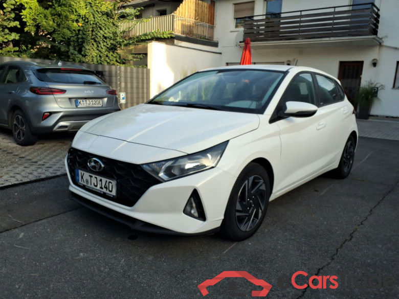 HYUNDAI i20  #2