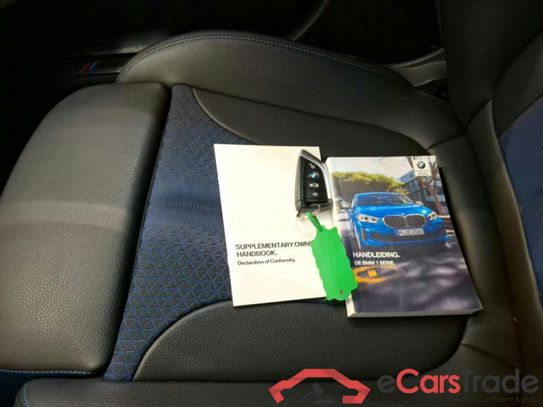 BMW 1 Serie 118iA 5d #4