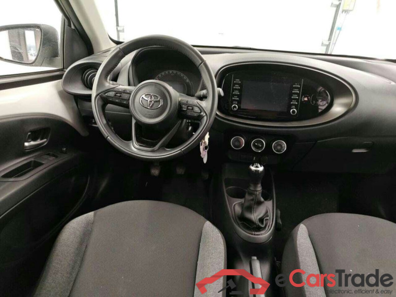 TOYOTA Aygo X 1.0 VVT-i MT Play #3