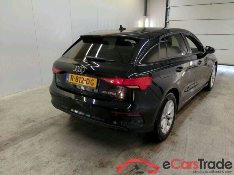AUDI A3 Sportback 30 TFSI Pro Line #2