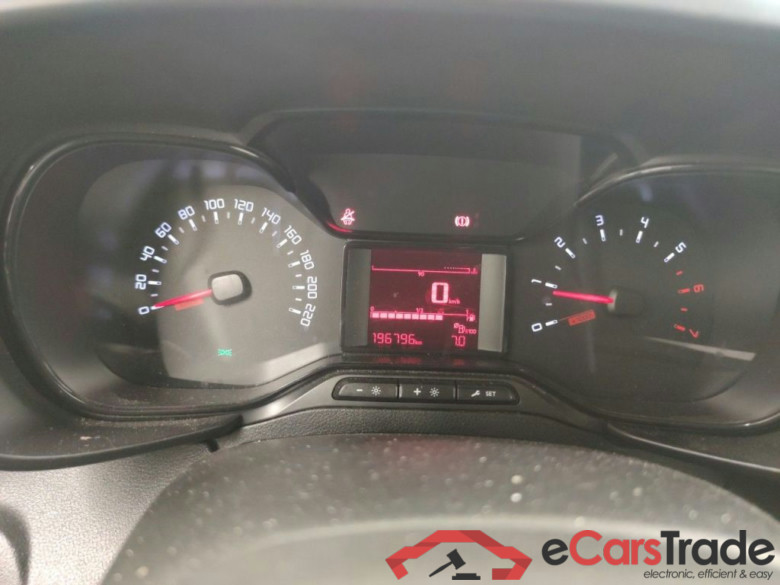 Citroën Berlingo XL Heavy 1.5 BlueHDi 100 MAN Control DC 5d #6