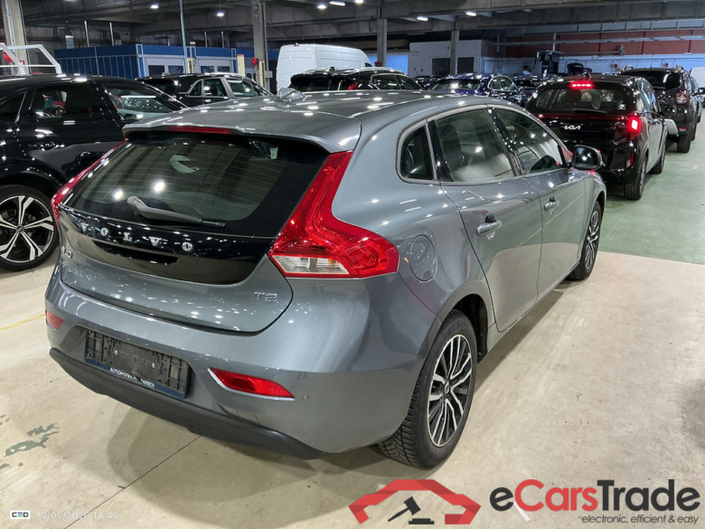 VOLVO V40 - 2016 1.5 T2 Black Edition Gear.GPF(EU6d-TEMP) STOCK #4