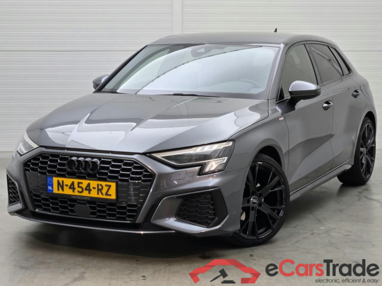 AUDI A3 SPORTBACK 30 TFSI S edition #1