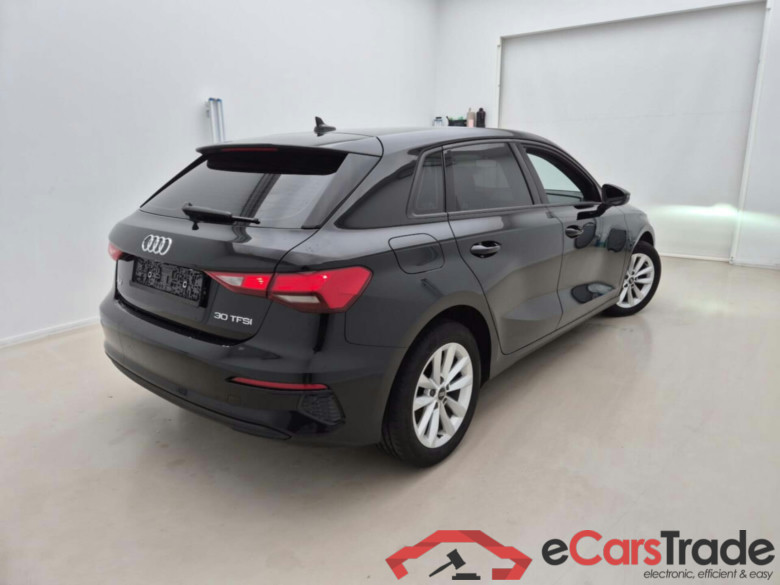 AUDI A3 SPORTBACK 30 TFSI ATTR. S-TRONIC #2