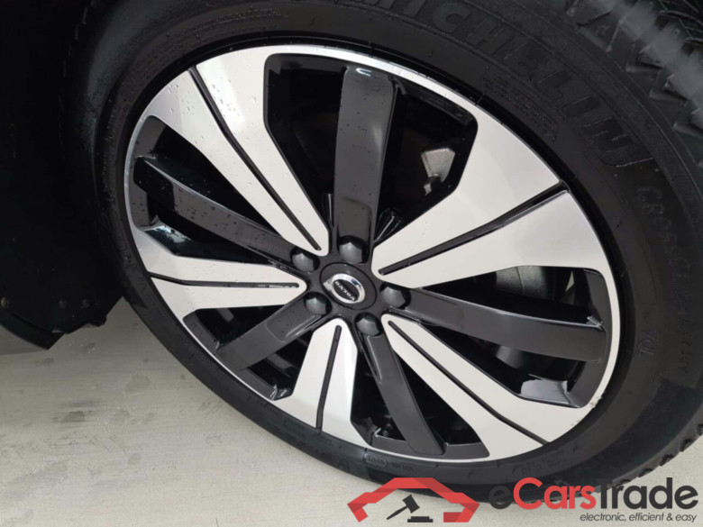 VOLVO XC40 RECHARGE CORE #6