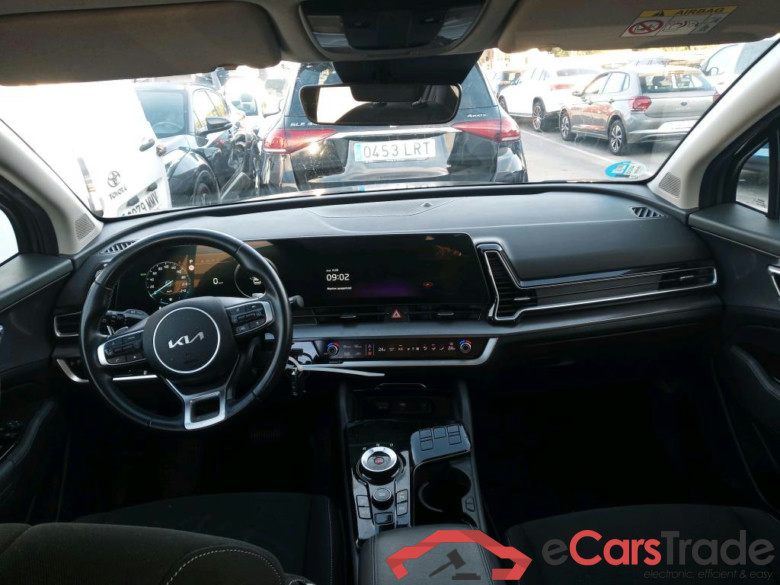 KIA Sportage / 2022 / 5P / todoterreno 1.6 T-GDi HEV 171kW (230CV) Drive 4X2 #3