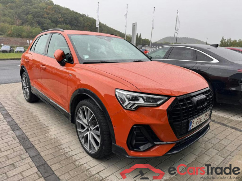 AUDI Q3 35 TFSI S line S tronic #2
