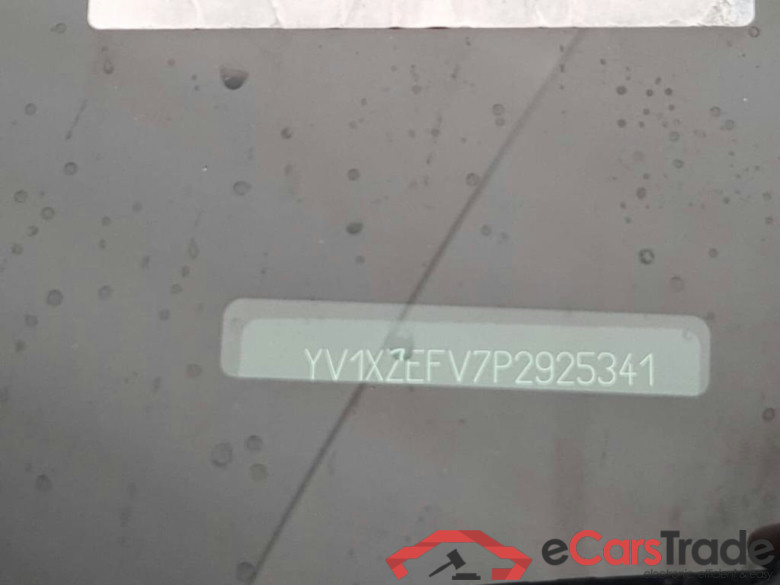 VOLVO XC40 Recharge Core #5