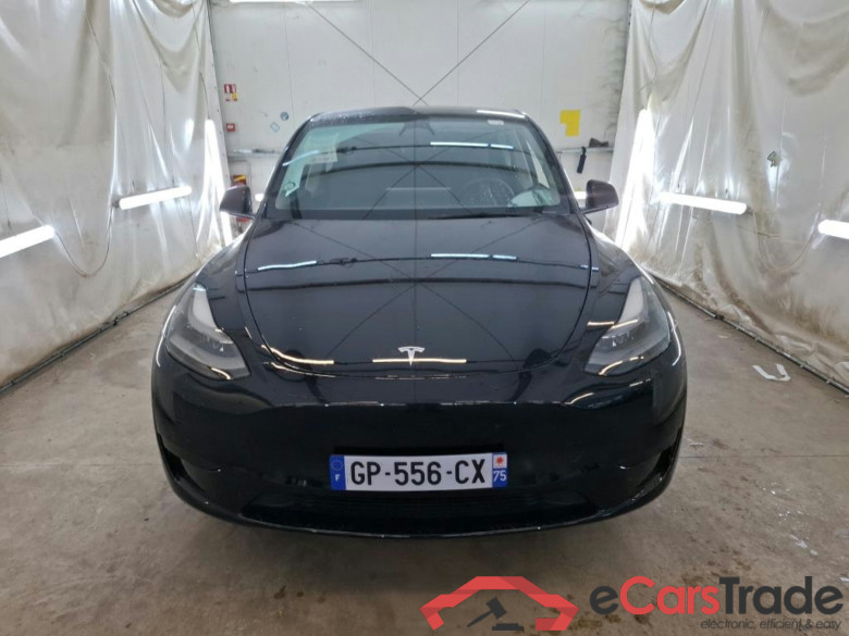 TESLA Model Y / 2021 / 5P / SUV RWD