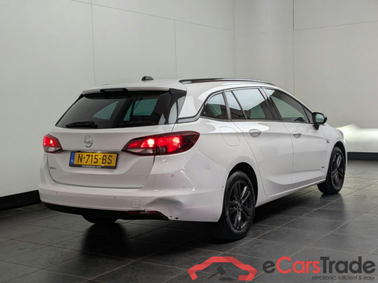 OPEL ASTRA SPORTS TOURER 1.2 Design & Tech #3