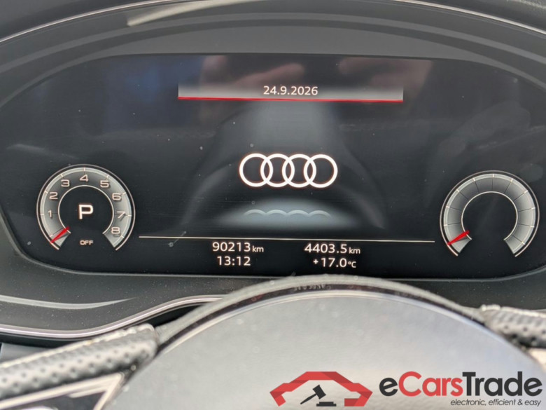 AUDI A4 AVANT 35 TFSI S ed comp #6