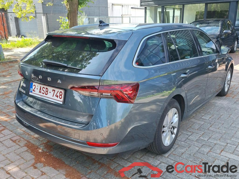 SKODA Octavia 2.0 CRTDI 85KW CLEVER #3