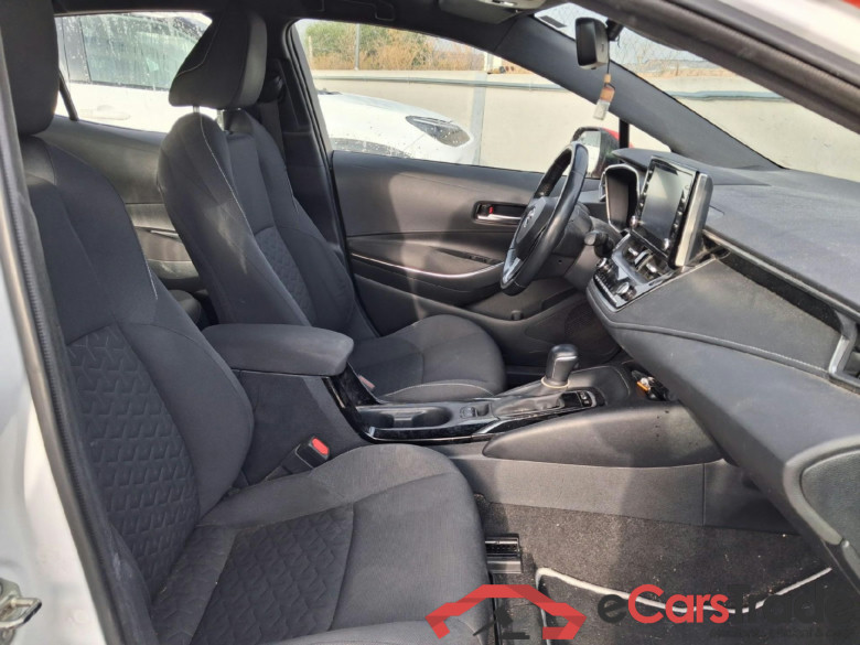 TOYOTA Corolla / 2019 / 5P / berlina con portón 1.8 125H ACTIVE TECH E-CVT #6