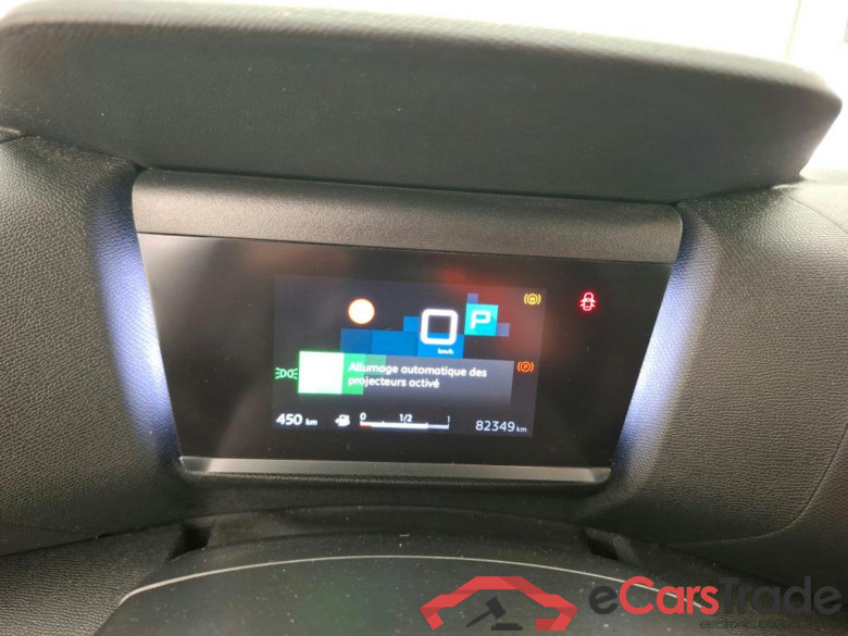 CITROEN C4 X / 2022 / 4P / Berline PureTech 130 S&S EAT8 Feel Pack #6
