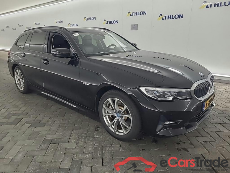 BMW 3-serie Touring 330e Business Edition Plus 5D 215kW #2