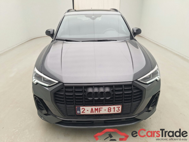 Audi, Q3 '18, Audi Q3 35 TFSI S tronic S line Business Edition 5