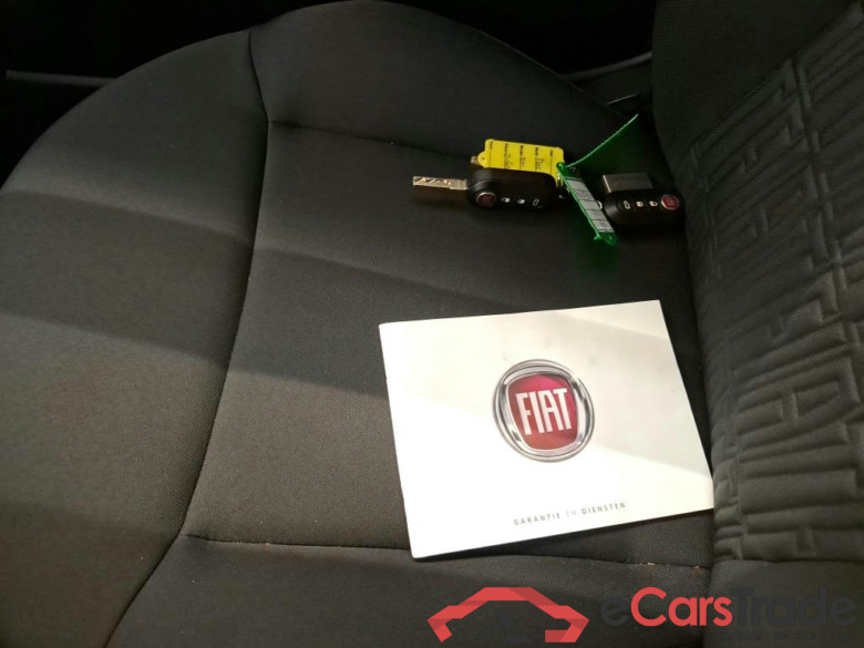 Fiat 500 1.0 70 Hybrid 3d #4