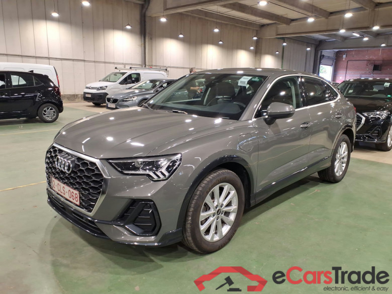 AUDI Q3 Sportback 1.4 45 TFSI E S TRONIC #1