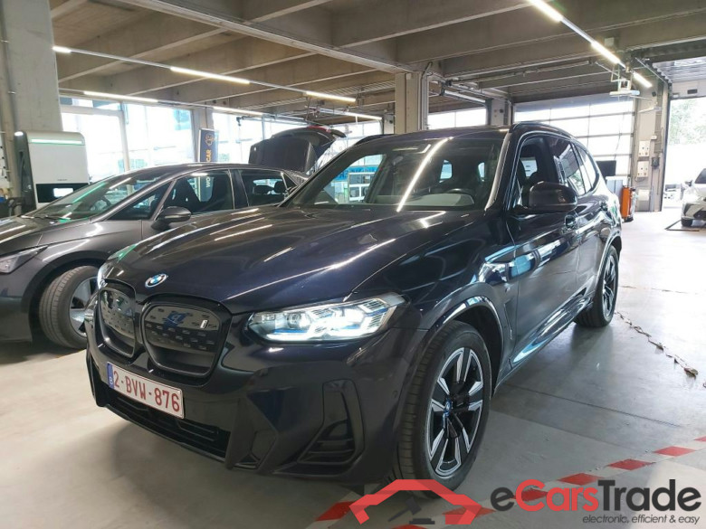 BMW IX3 80KWH AUTO