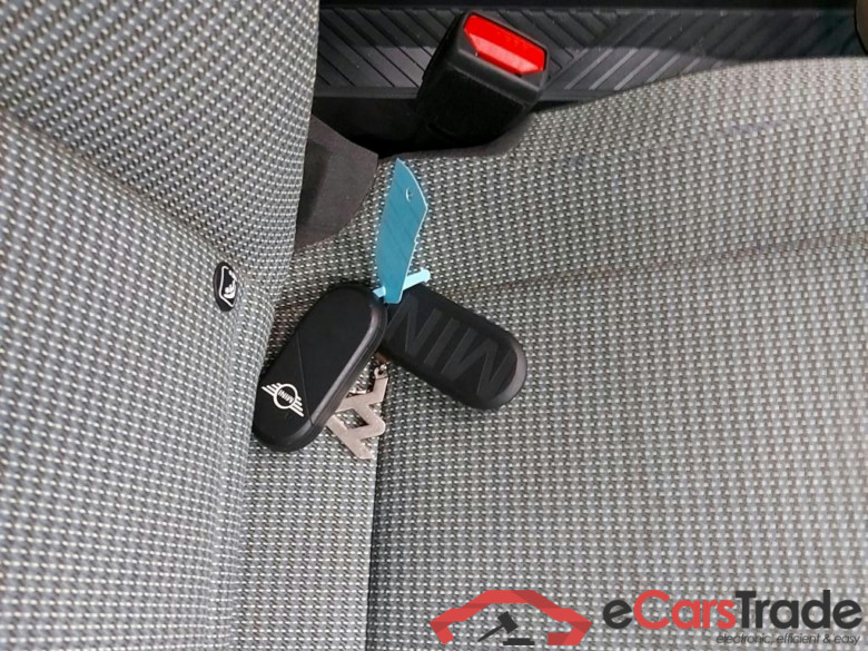 MINI - MIN ACEMAN SE 218PK With Climatic & Navigation & Cruise Control & Park Sensors Front & Rear   * ELECTRIC * #4