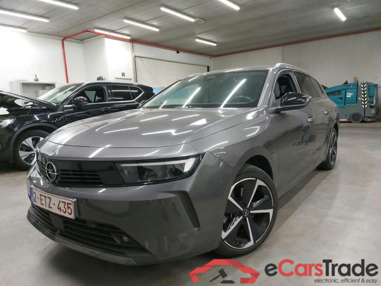 OPEL - OPE ASTRA SPORTS TOURER 1.2 Turbo 130PK Elegance Auto With Multimedia Nav Pro & Intelli Drive AT & Winter Pack & Removable Towing Hook * PETROL *