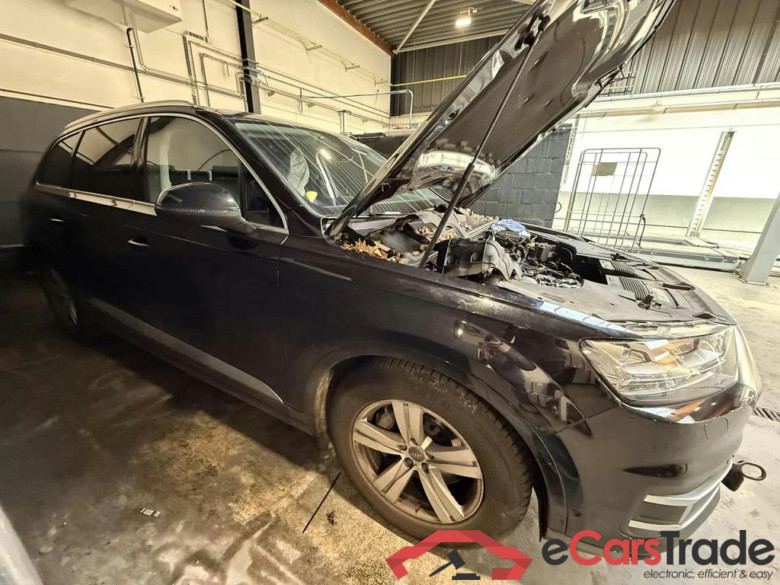 AUDI Q7 3.0 TDI quattro 155(211) kW(PS) tiptronic 8-speed #1