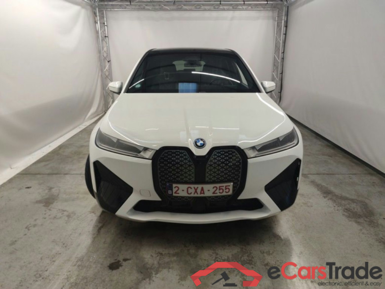 BMW iX xDrive50 5d #5
