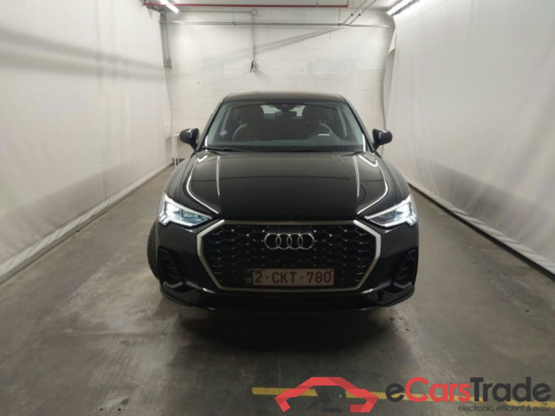 Audi Q3 Sportback 45 TFSI e S tronic 5d #5