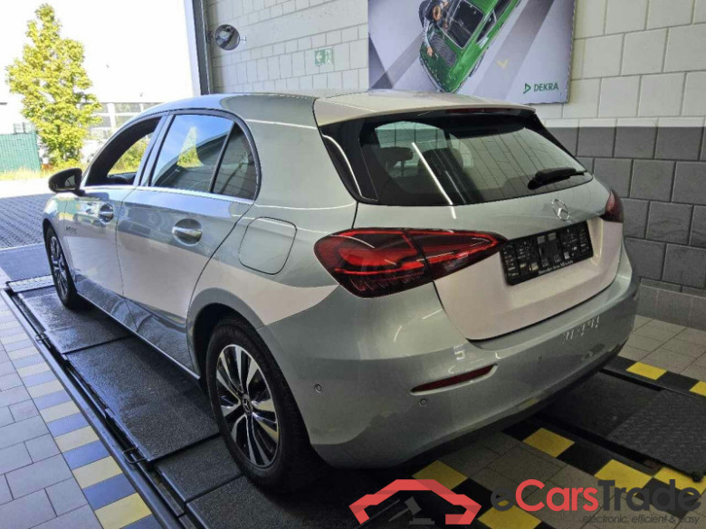 Mercedes-Benz A (BM 177)(03.2018->) DE - LimS5 A 180 d EU6e, (Facelift) 2024 - 2026 #4