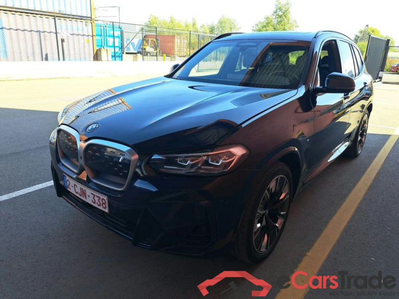 BMW IX3 80KWH AUTO