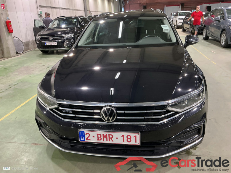VOLKSWAGEN PASSAT VARIANT 1.4 TSI MSQ VARIANT GTE BUSINESS #2