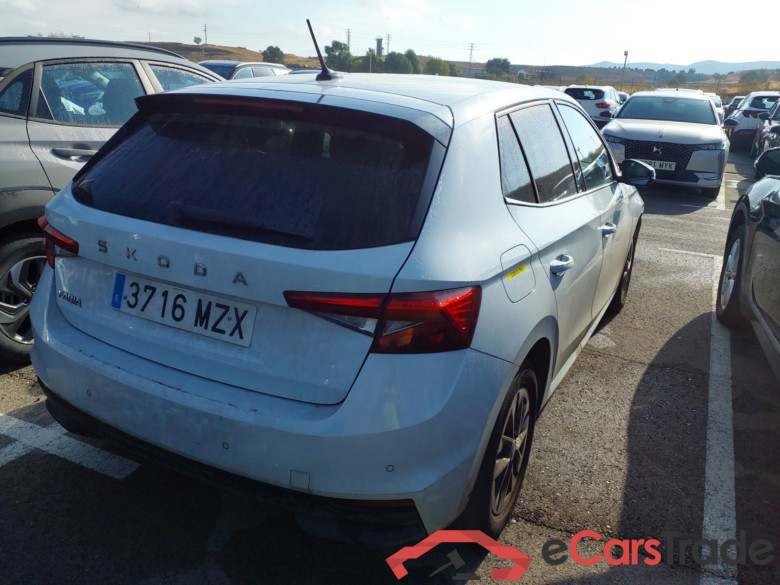 SKODA Fabia 1.0 TSI 85kW (115CV) DSG 7 vel. AutomÃ¡tico Selection(Winterpack) #2