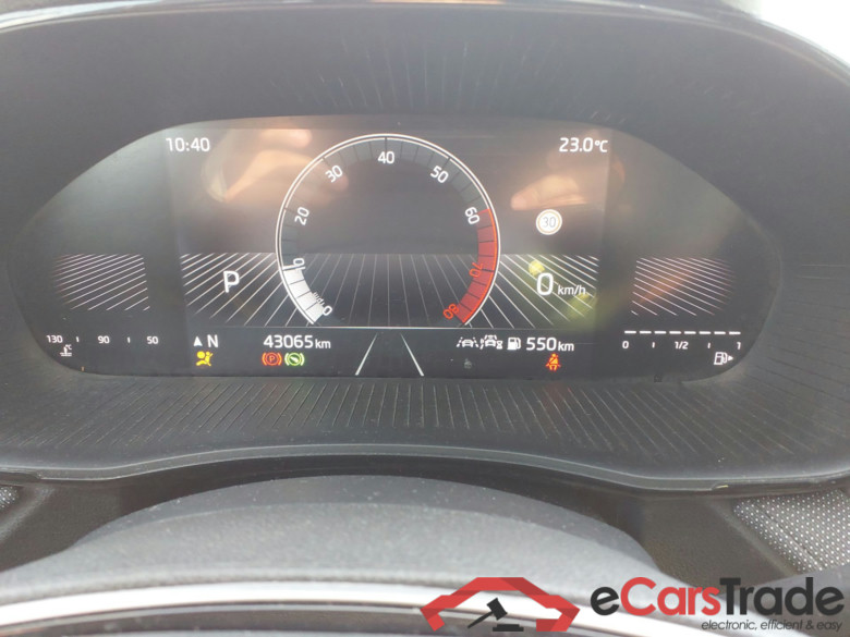 SKODA Fabia 1.0 TSI 85kW (115CV) DSG 7 vel. AutomÃ¡tico Selection(Winterpack) #4