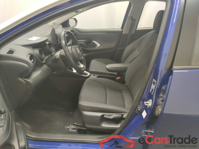 Toyota Yaris 1.5 VVT-i Hybrid Iconic e-CVT 5d #3