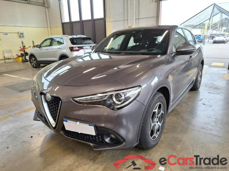 ALFA ROMEO STELVIO / 2017 / 5P / SUV 2.2 TD 190 CV SUPER BUSINESS AT8 Q4 #1