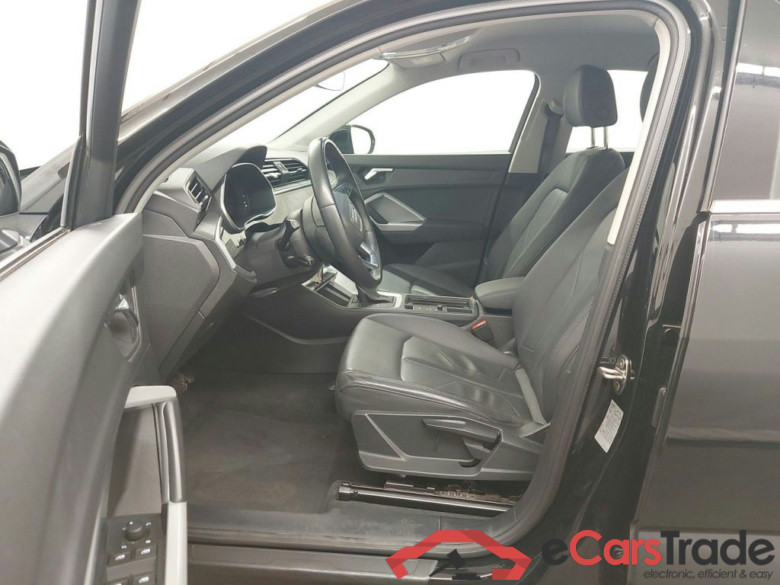 Audi Q3 Sportback 45 TFSI e S tronic 5d #3