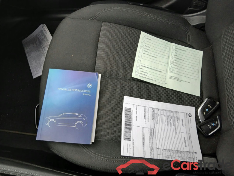 BMW X2 / 2017 / 5P / todoterreno sDrive18d #5