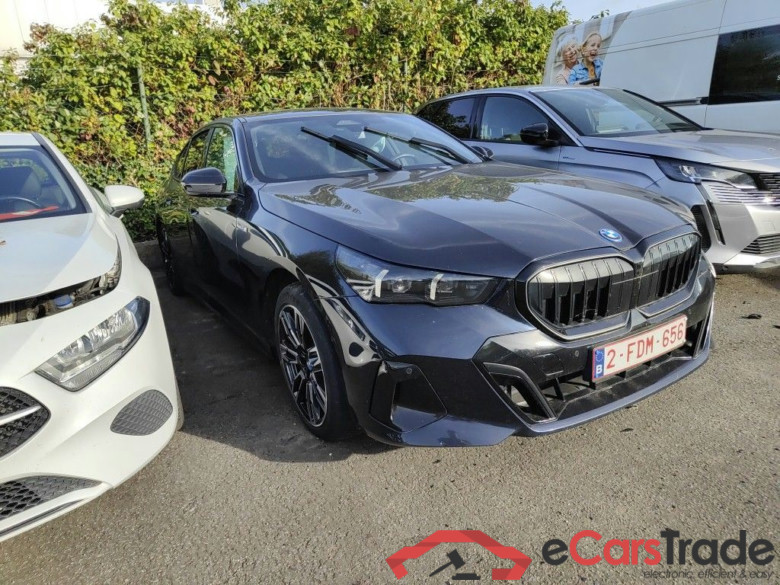 BMW 5 Reeks Berline 530e 200kW 4d !! damaged car !!! #2