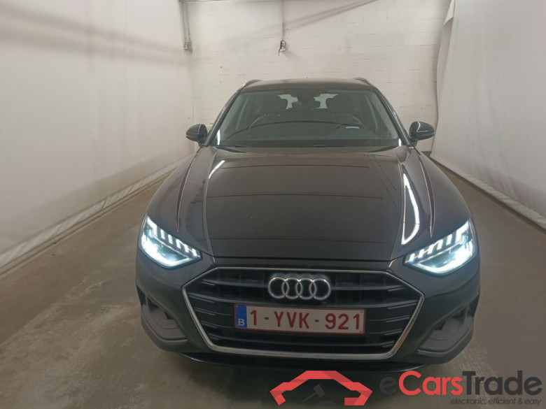 Audi A4 Avant 2.0 30 TDi 100kW S tronic Business Ed 5d #5