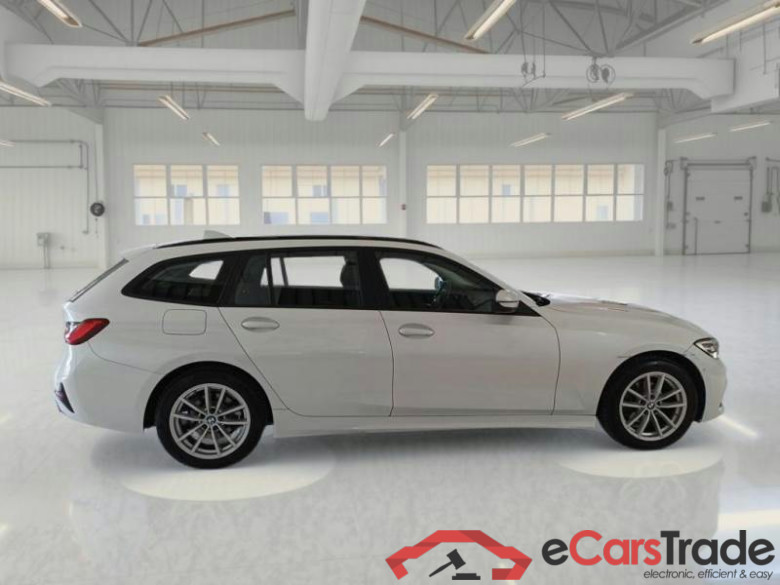 BMW SERIE 3 / 2018 / 5P / STATION WAGON 318D TOURING #6