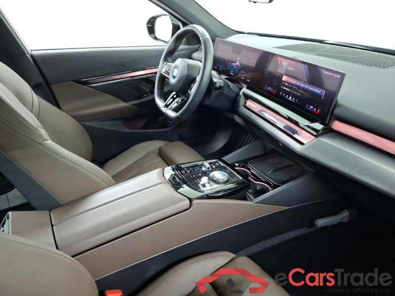 BMW i5 Touring eDrive40 M Sport Edition 5D 250kW #6