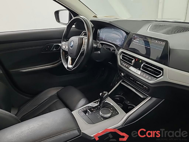 BMW 3 Serie Sedan 320e Business Edition Plus 4D 150kW #6