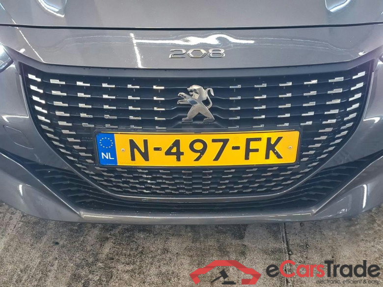 Peugeot 208 Allure 1.2 PureTech 100 5d #5